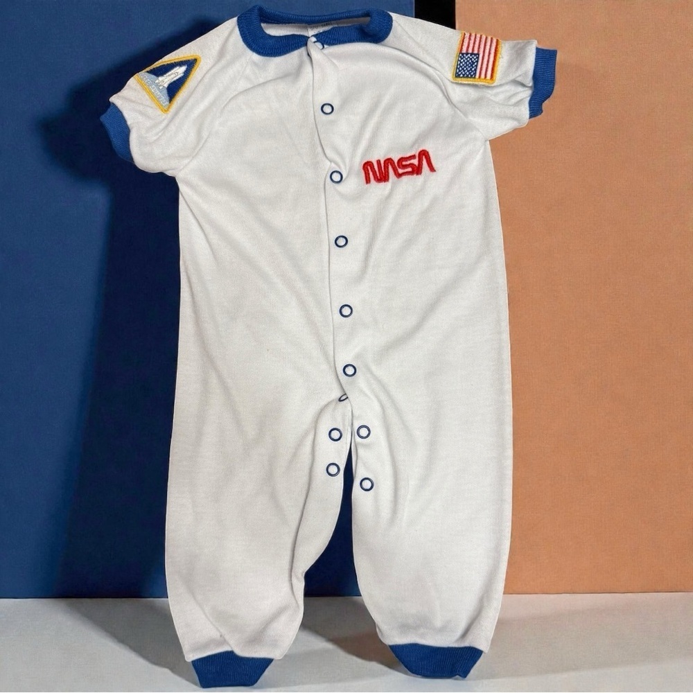 Vintage Teddy Bears NASA Astronaut Baby Romper – Size 12M (Vintage Large)